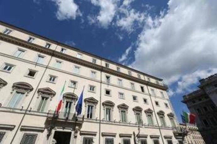 Palazzo Chigi: "Operai al lavoro senza casco? Immobile via dell'Impresa non nostro"
