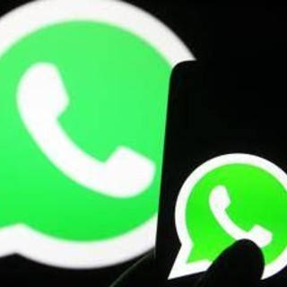Intelligenza artificiale su Whatsapp, Ue invia indagine antitrust
