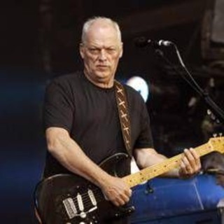 Record assoluto perl a chitarra di David Gilmour: venduta a 14,5 milioni dollari