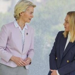 Flessibilità di bilancio, fonti Ue su lettera Meloni: "Le porte della Commissione non sono chiuse" Flessibilità di bilancio, fonti Ue su lettera Meloni: "Le porte della Commissione non sono chiuse"