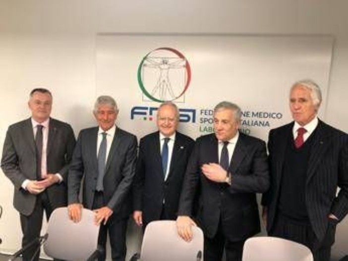 Doping, Tajani: "Accreditamento olimpico laboratorio è eccellenza italiana" Doping, Tajani: "Accreditamento olimpico laboratorio è eccellenza italiana"