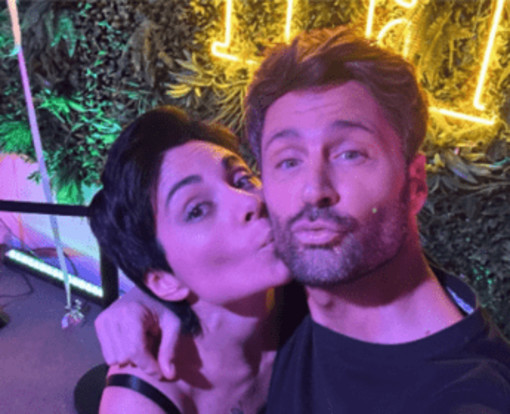 Filippo Bisciglia, nuova fiamma? Spunta il selfie 'sospetto' con una donna. Poi la verità Filippo Bisciglia, nuova fiamma? Spunta il selfie 'sospetto' con una donna. Poi la verità