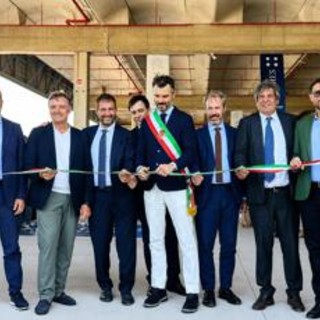 A Prato nasce 'Textile Hub', AI e innovazione per il recupero dei rifiuti tessili