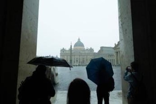 Maltempo a Roma, nubifragio e vento sulla Capitale