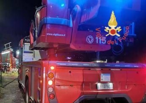 Milano, incendio in un appartamento a Sesto San Giovanni: morta una persona Milano, incendio in un appartamento a Sesto San Giovanni: morta una persona