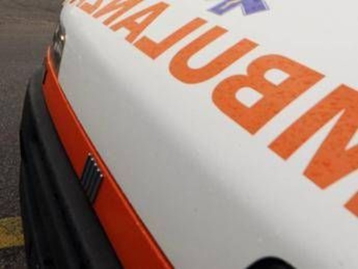 Ventimiglia, 40enne precipita da una scogliera e muore Ventimiglia, 40enne precipita da una scogliera e muore