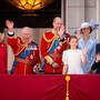 Regno Unito, il 55% vuole ancora la monarchia ma è il dato più basso degli ultimi 33 anni Regno Unito, il 55% vuole ancora la monarchia ma è il dato più basso degli ultimi 33 anni