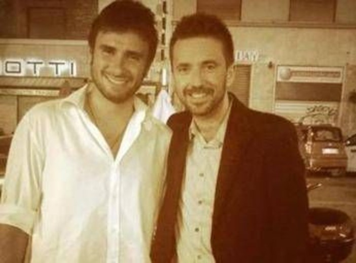 Di Battista ricoverato a Cuba, Scanzi: "Piango da due giorni". E ringrazia Meloni Di Battista ricoverato a Cuba, Scanzi: "Piango da due giorni". E ringrazia Meloni