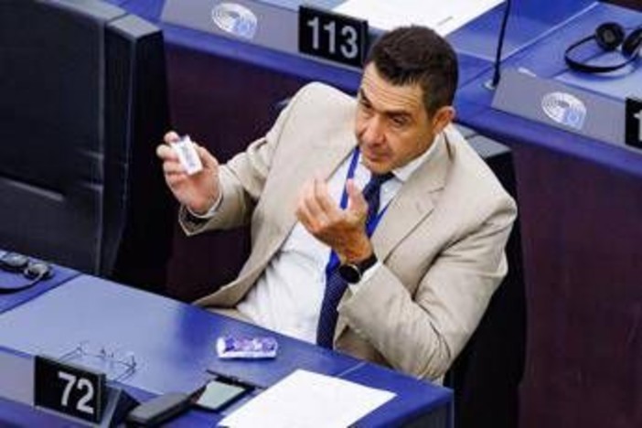 Vannacci: "Caso Gergiev? Persa misura, pensiero unico mascherato da democrazia" Vannacci: "Caso Gergiev? Persa misura, pensiero unico mascherato da democrazia"