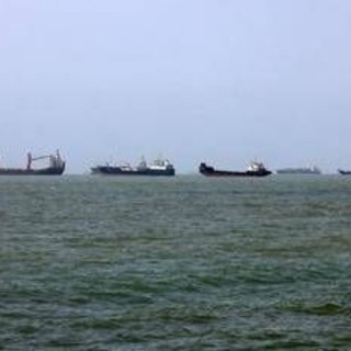 Iran, Teheran: "Raggiunto accordo su rotte marittime di Hormuz" Iran, Teheran: "Raggiunto accordo su rotte marittime di Hormuz"
