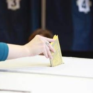 Legge elettorale, sprint del centrodestra: "Ok entro giugno". Muro opposizioni