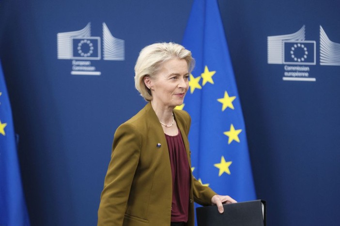 La Commissione Ue propone di rafforzare Frontex, al centro anche i rimpatri La Commissione Ue propone di rafforzare Frontex, al centro anche i rimpatri