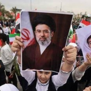 Il messaggio di Mojtaba Khamenei all'Iran: "Priorità è vendetta, stop Hormuz per pressare nemico"