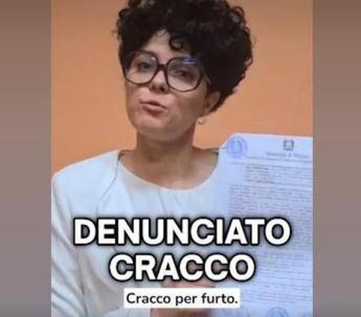 Ultima Generazione denuncia Carlo Cracco per furto: &quot;Sottratto telefono di attivista&quot;