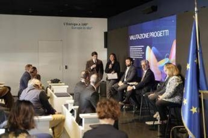 Lavoro, torna il Premio giovani comunicatori per giovani talenti