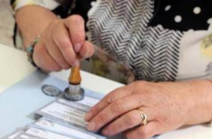 Referendum giustizia, il sondaggio: 3 scenari, la chiave è l'affluenza Referendum giustizia, il sondaggio: 3 scenari, la chiave è l'affluenza