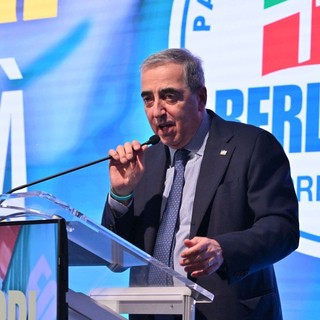 FI, Gasparri si dimette da capogruppo al Senato “Mia decisione autonoma”