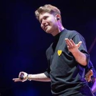 Sanremo 2026, Alfa chi è: la cover con Enrico Nigiotti Sanremo 2026, Alfa chi è: la cover con Enrico Nigiotti