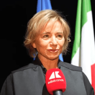 Moda, Ferretti: "Linguaggio universale e specchio della società, ai giovani dico di non arrendersi" Moda, Ferretti: "Linguaggio universale e specchio della società, ai giovani dico di non arrendersi"