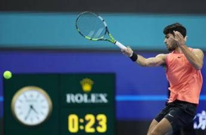 Alcaraz battuto, Medvdedev in finale contro Sinner a Indian Wells