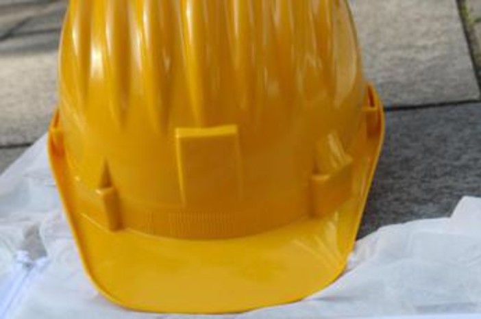 Crolla impalcatura a Napoli, morti 3 operai al Vomero