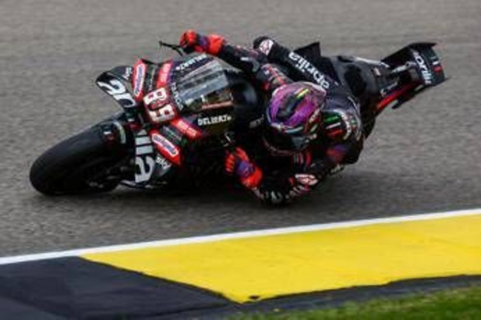 MotoGp, oggi il Gran Premio di Silverstone - Diretta MotoGp, oggi il Gran Premio di Silverstone - Diretta