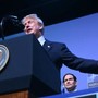 Trump show a vertice Nato ad Ankara, dopo gli attacchi è "immenso amore" con gli alleati Trump show a vertice Nato ad Ankara, dopo gli attacchi è "immenso amore" con gli alleati