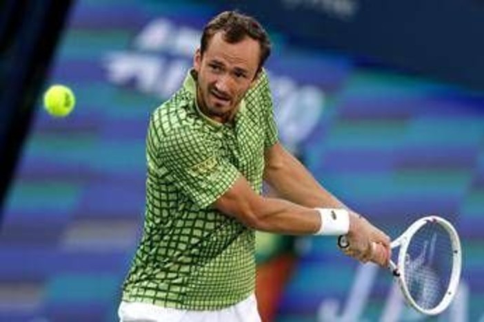 Tennisti bloccati a Dubai, da Medvedev a Rublev. Atp: "Lavoriamo per portarli a casa" Tennisti bloccati a Dubai, da Medvedev a Rublev. Atp: "Lavoriamo per portarli a casa"