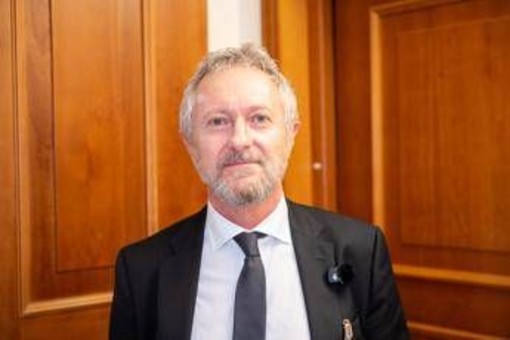 Malattie rare, dermatologo Argenziano: "Novità terapeutiche in epidermolisi bollosa"