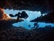 Maldive, recupero corpi dei sub in grotta: team internazionale pronto a nuova immersione Maldive, recupero corpi dei sub in grotta: team internazionale pronto a nuova immersione