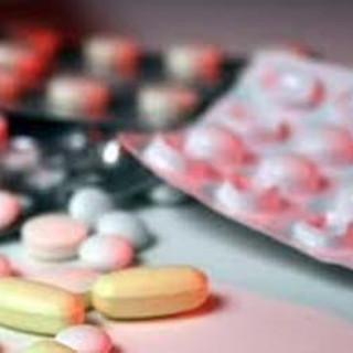 Trump: "Dazi zero sui farmaci generici per due anni, poi tariffe al 100% e 200%"