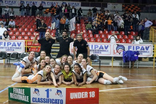 Wonder volley, la squadra under 18 femminile al primo posto del campionato regionale Wonder volley, la squadra under 18 femminile al primo posto del campionato regionale