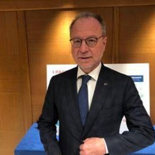 Colite ulcerosa, Mulè (Fi): "Campagna 'Io esco' vicina ai pazienti"