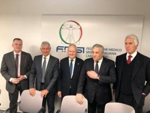 Doping, Tajani: "Accreditamento olimpico laboratorio è eccellenza italiana" Doping, Tajani: "Accreditamento olimpico laboratorio è eccellenza italiana"