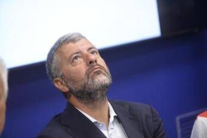 Antisemitismo, pdl Scotto: "Mai via Almirante, stop strade intitolate a chi appoggiò leggi razziali" Antisemitismo, pdl Scotto: "Mai via Almirante, stop strade intitolate a chi appoggiò leggi razziali"