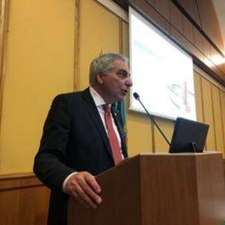 Schiavetti: "Regioni svolgono ruolo di organizzazione e gestione"