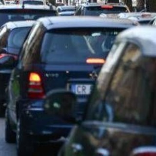 Bollo auto abolito, la mossa di Meloni: "Via una delle tasse più odiate"