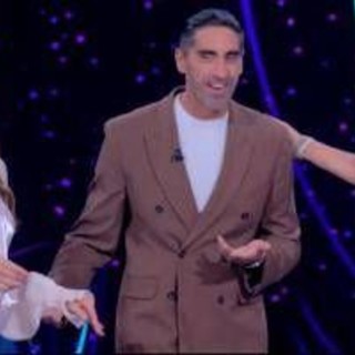 Giorgia Palmas e Filippo Magnini: "Diventeremo genitori di un maschietto"