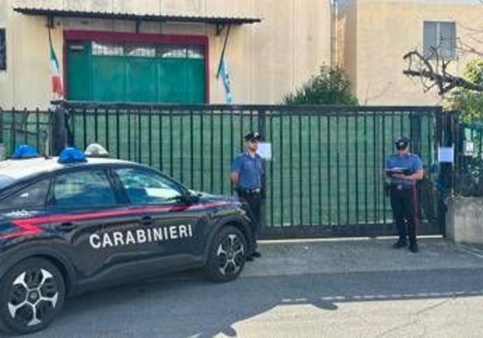 Precipita dal tetto di un capannone a Fiano Romano, morto operaio Precipita dal tetto di un capannone a Fiano Romano, morto operaio