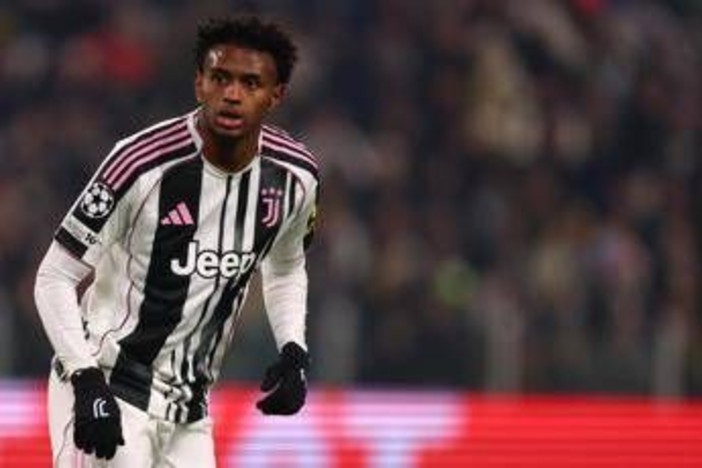 Due gialli in pochi minuti, Cabal espulso in Galatasaray-Juventus Due gialli in pochi minuti, Cabal espulso in Galatasaray-Juventus