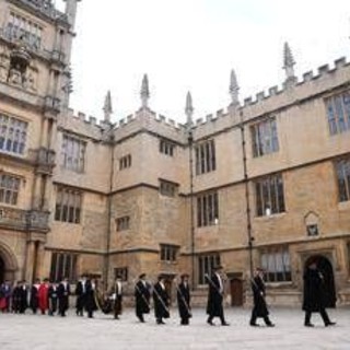 Università, Oxoford è la migliore d'Europa. Tra le italiane in testa il Politecnico di Milano al 45° posto