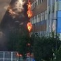 Napoli, incendio all'ospedale del Mare: fiamme e alta colonna di fumo nero Napoli, incendio all'ospedale del Mare: fiamme e alta colonna di fumo nero