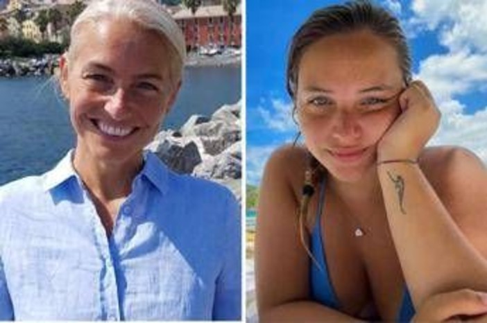 Tragedia Maldive, in centinaia ai funerali di Monica Montefalcone e della figlia Giorgia Sommacal Tragedia Maldive, in centinaia ai funerali di Monica Montefalcone e della figlia Giorgia Sommacal