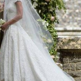 Trovare l'anima gemella su Whatsapp? Il prete-tinder che fa incontrare i single cattolici Trovare l'anima gemella su Whatsapp? Il prete-tinder che fa incontrare i single cattolici