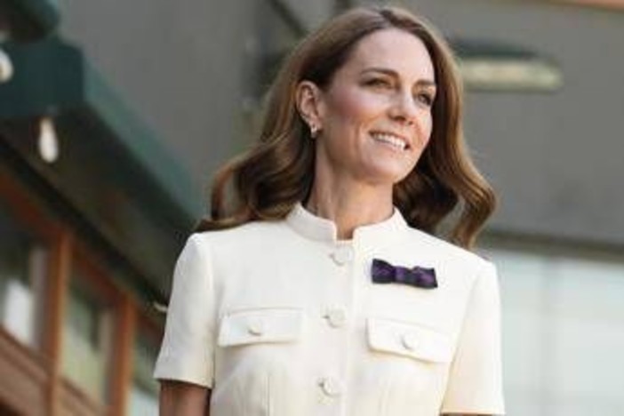 Kate Middleton a sorpresa: la principessa torna a Wimbledon Kate Middleton a sorpresa: la principessa torna a Wimbledon