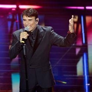 Sal Da Vinci conquista tutti, anche Mahmood e Del Piero cantano 'Per sempre sì' Sal Da Vinci conquista tutti, anche Mahmood e Del Piero cantano 'Per sempre sì'