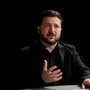 Zelensky racconta l'inizio della guerra: "I russi pensavano di conquistare Kiev in tre giorni. Avevano già le uniformi per la parata" Zelensky racconta l'inizio della guerra: "I russi pensavano di conquistare Kiev in tre giorni. Avevano già le uniformi per la parata"