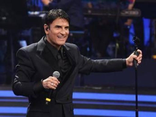 Eurovision, Sal Da Vinci scala le classiche: tutto pronto per lo show dei record Eurovision, Sal Da Vinci scala le classiche: tutto pronto per lo show dei record