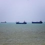 Usa-Iran, resta nodo Hormuz. Trump: "Nessun pedaggio durante e dopo cessate il fuoco". Oggi colloqui in Svizzera