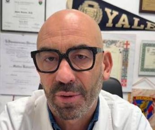 Bassetti di nuovo contro Belen, nel mirino una 'cura anti-age' Bassetti di nuovo contro Belen, nel mirino una 'cura anti-age'